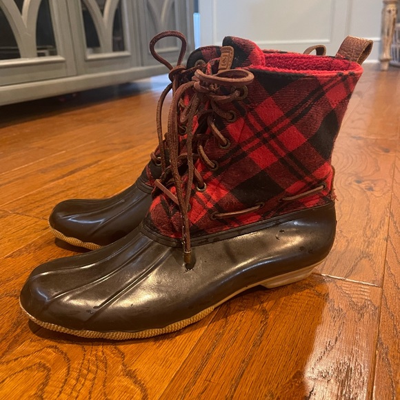Sperry Red Plaid Duck Boots - Picture 5 of 6